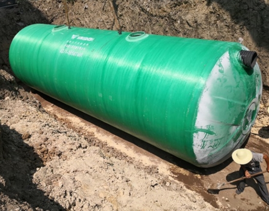 農村應用玻璃鋼化糞池有哪些優勢